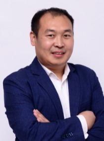 王先亮